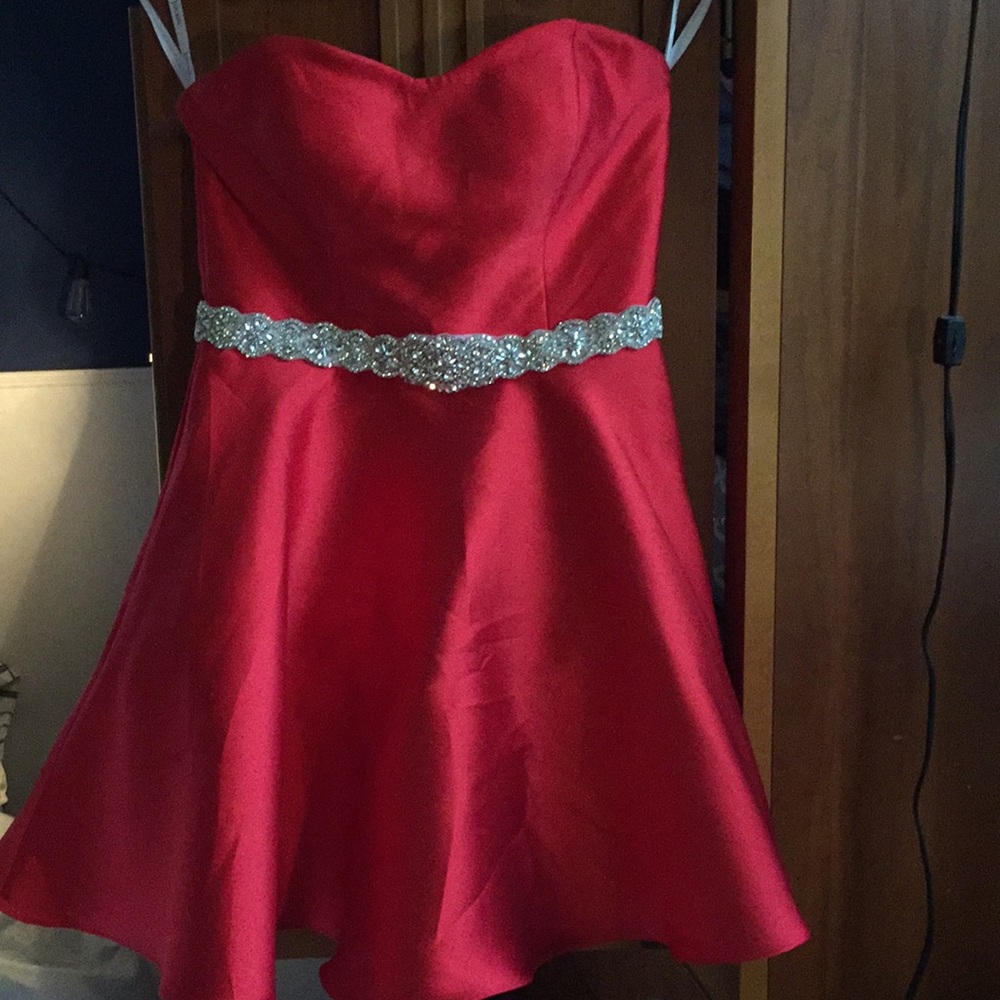 Red Strapless cocktail dress